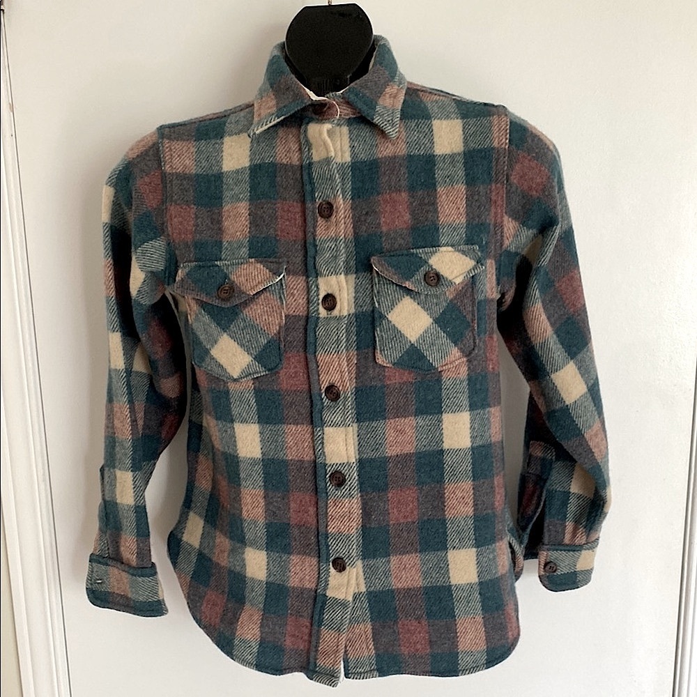 WOOLRICH RARE wool/nylon Vintage Shirt/green plaid girls Sze 14 Ladies sze Small